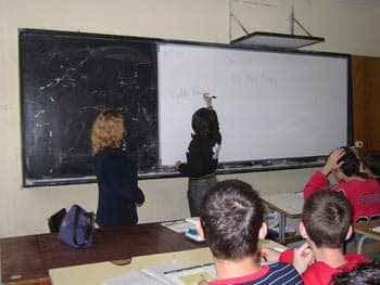 Учебни зали